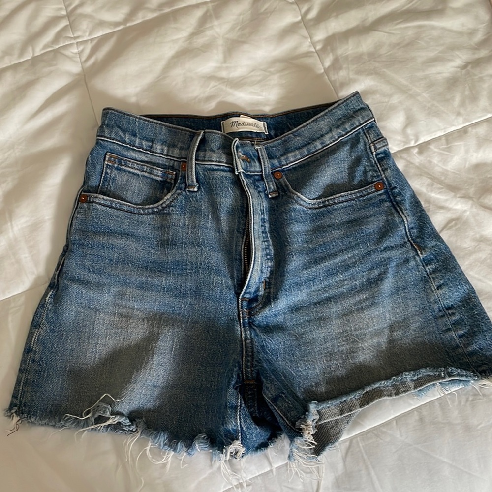 Madewell high rise denim shorts dice 27
